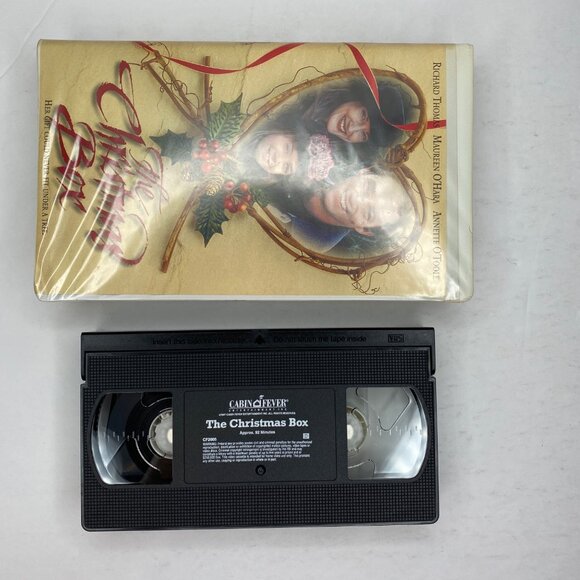 Vintage The Christmas Box VHS Tape Clamshell Case Richard Thomas Maureen O'Hara - Picture 5 of 9